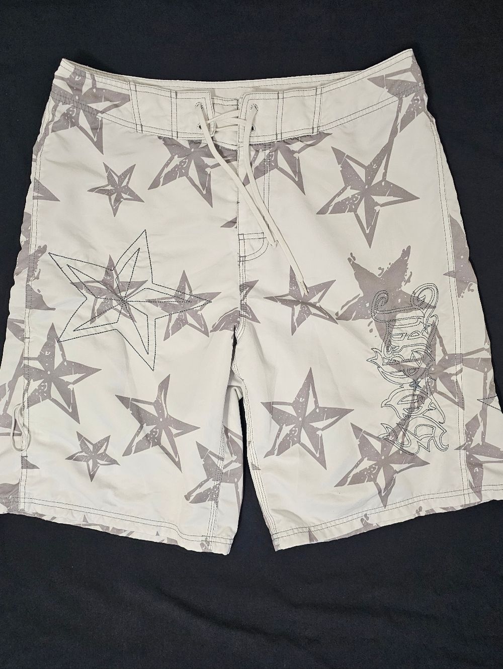 SoCal No Fear Vtg Men’s Board Shorts Size 36 Gray White Star Print Swim Trunks